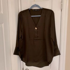 Zara, never worn blouse.